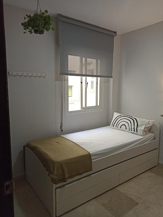 Confortable Habitacion Centrica En Piso Privado Málaga