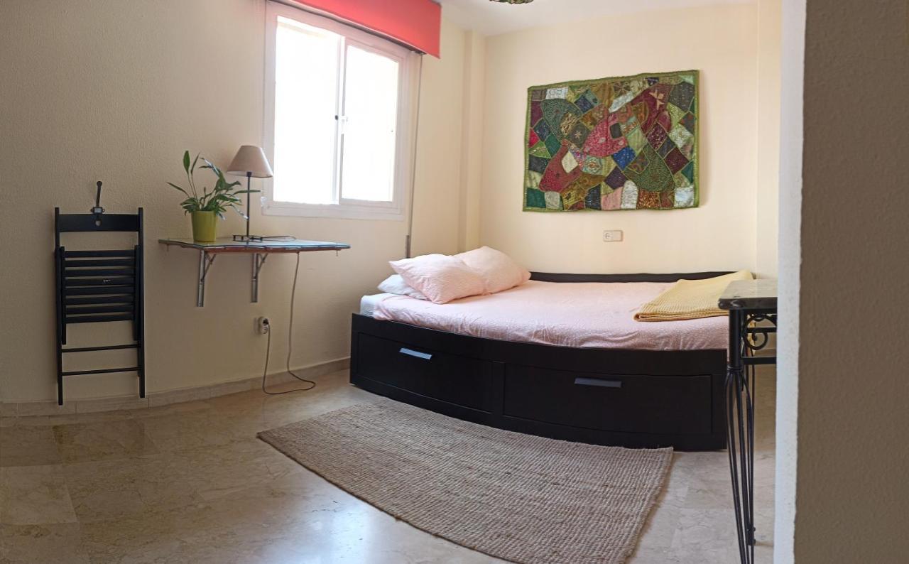 Confortable Habitacion Centrica En Piso Privado Privatunterkunft